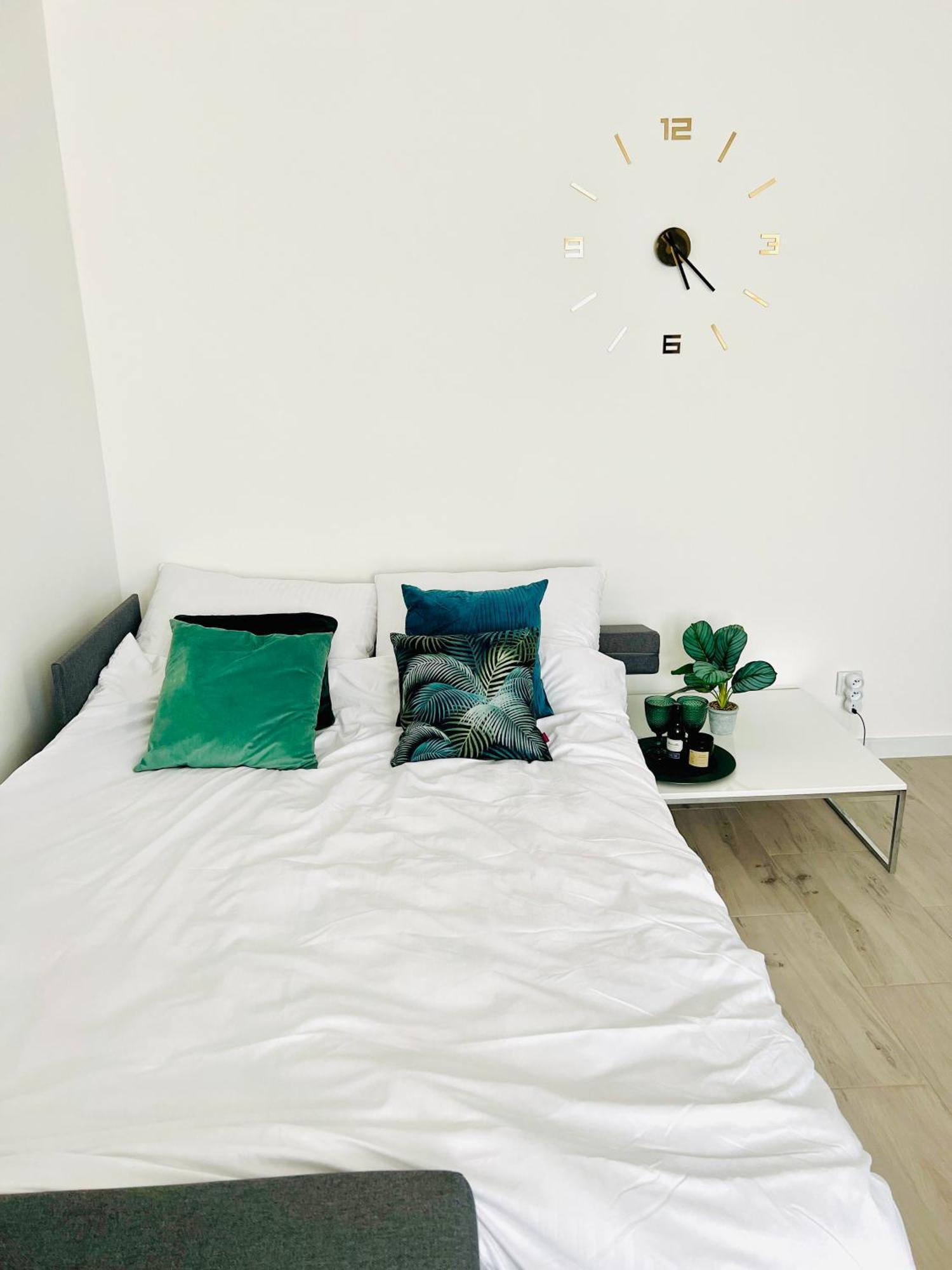 Apartament Happy Place Family & Business Targi Kielce Bagian luar foto