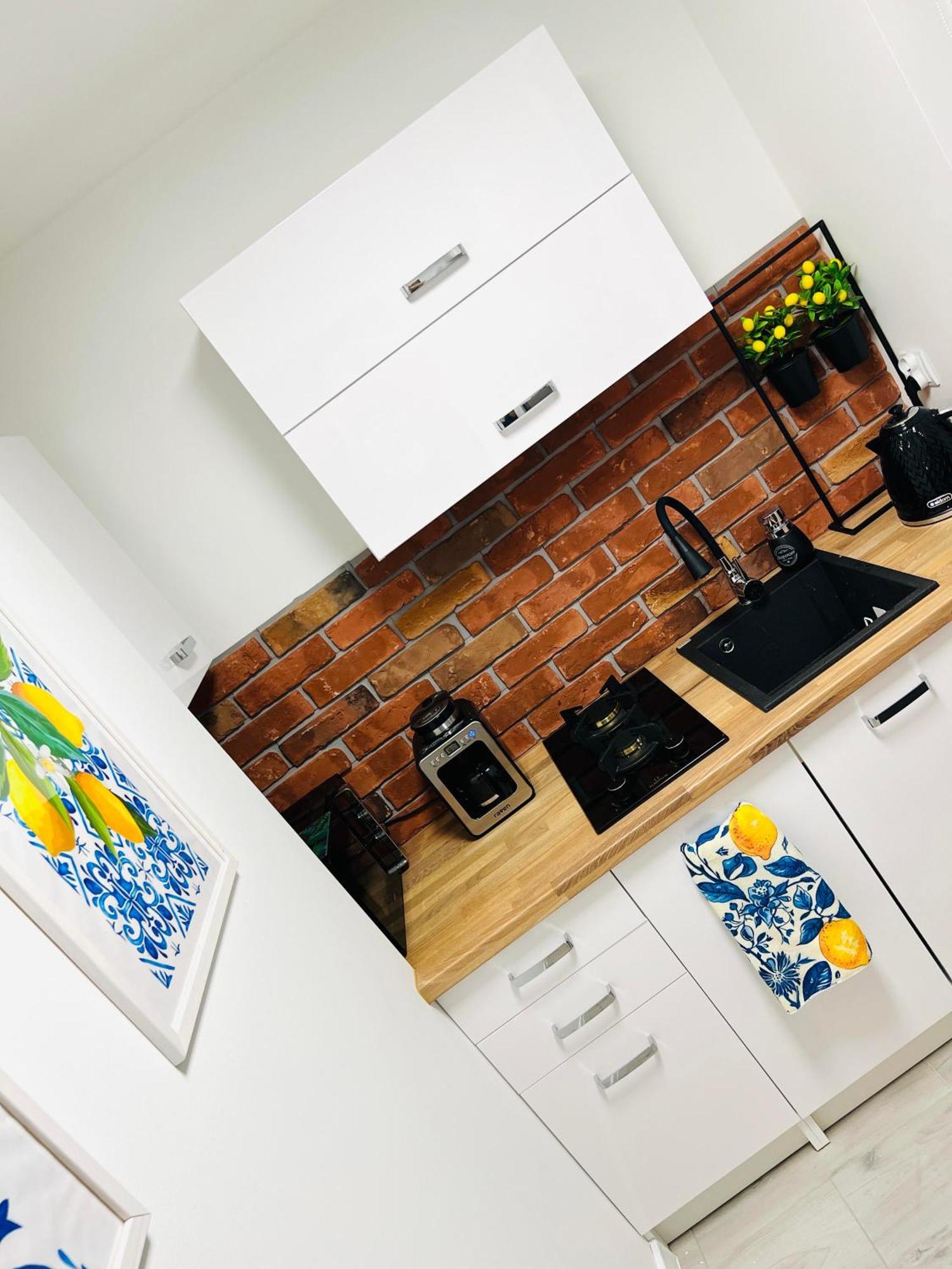 Apartament Happy Place Family & Business Targi Kielce Bagian luar foto