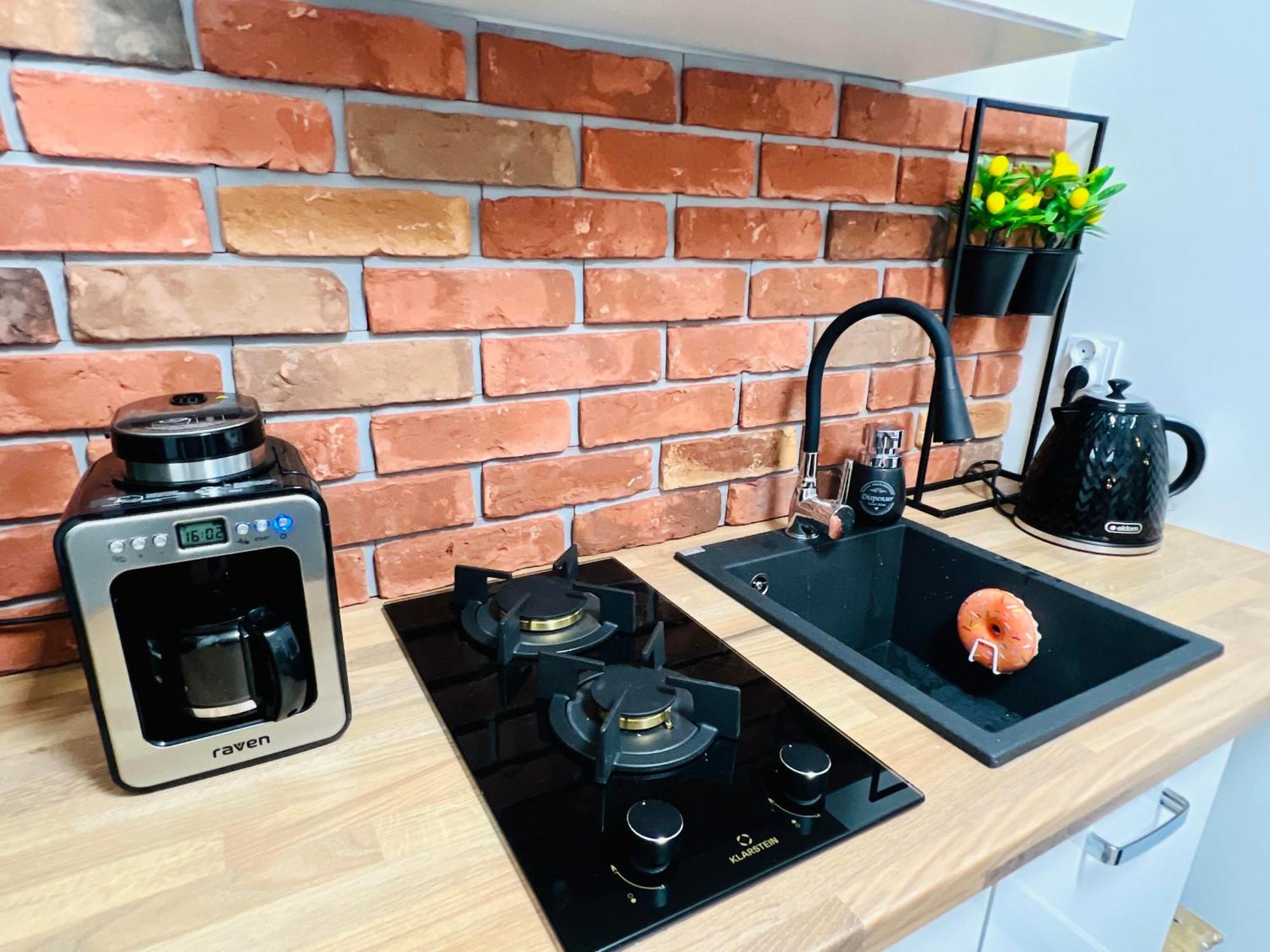 Apartament Happy Place Family & Business Targi Kielce Bagian luar foto